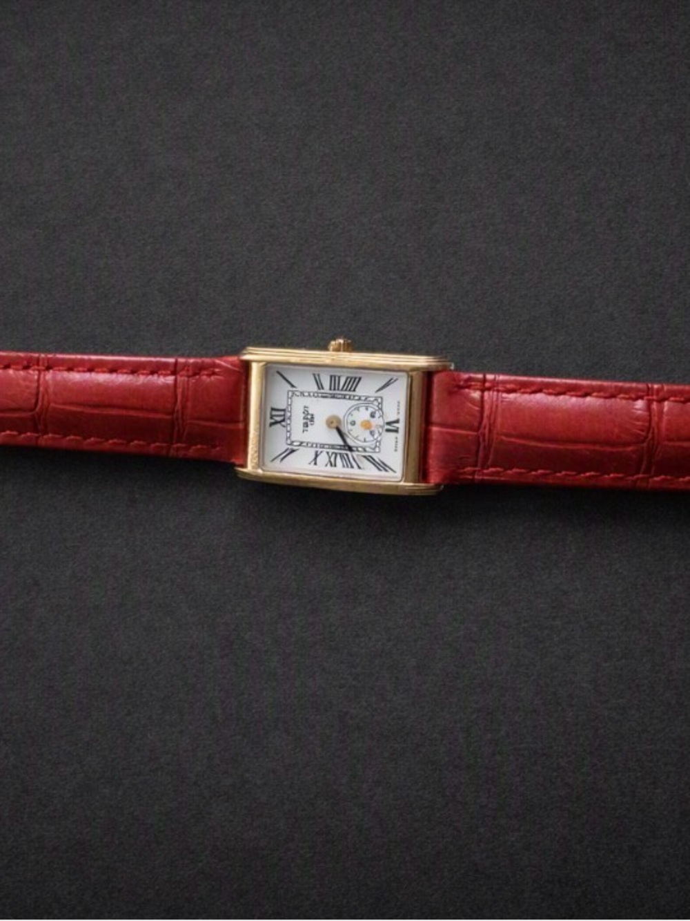 Tissot Women's Rectangular 18K (750) Gold Watch with Red Leather Strap